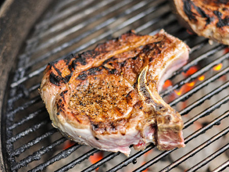 20120619-211403-grilled-pork-chops-step-3_large.jpg