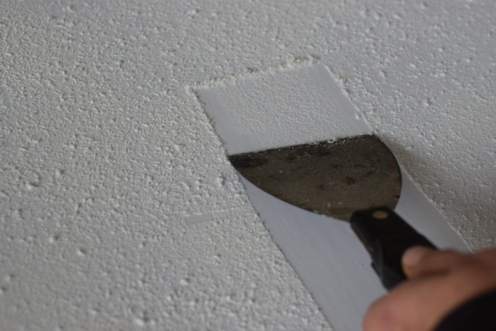 how-to-cover-a-popcorn-ceiling-without-removing-it