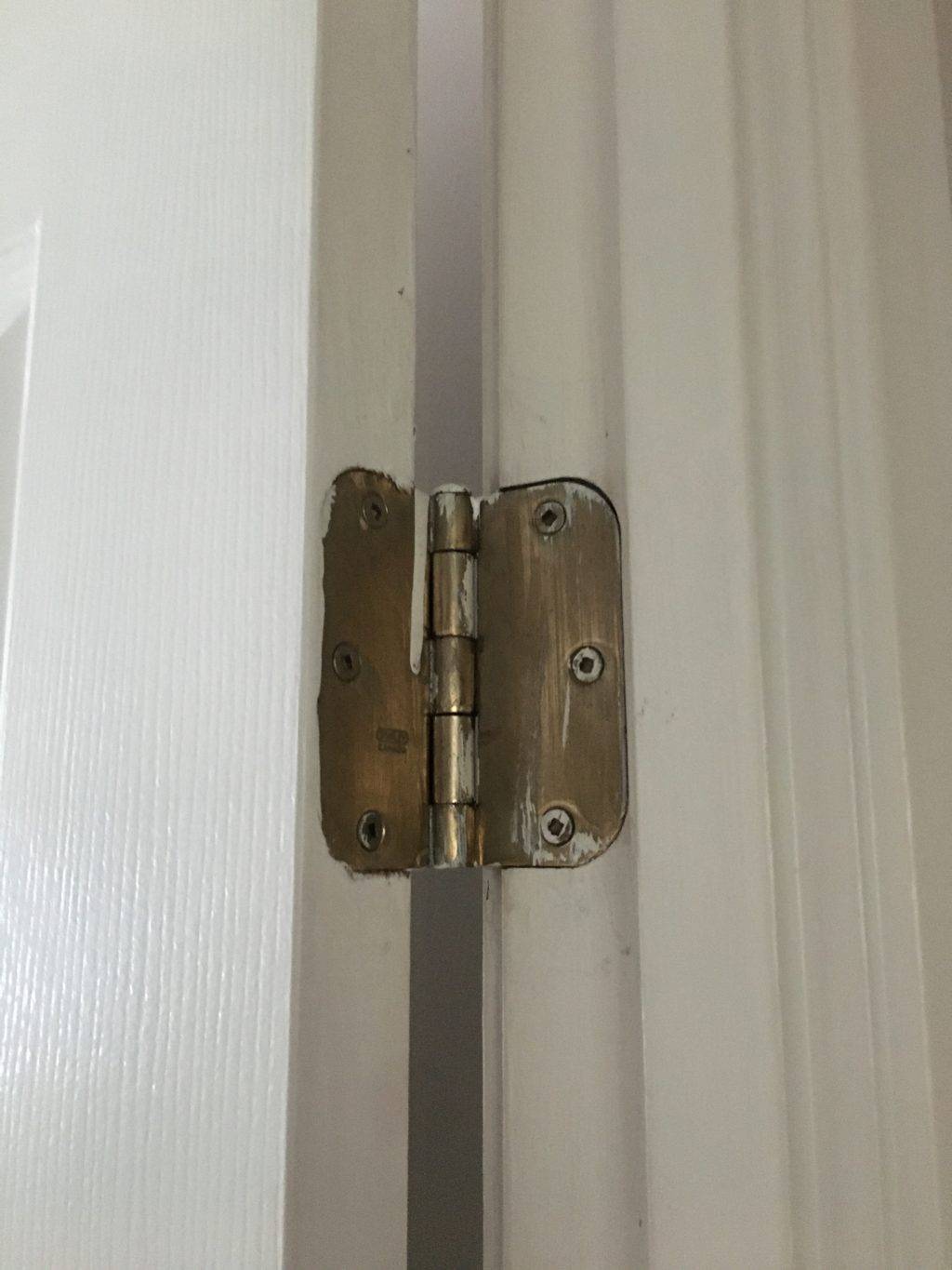 Misaligned Door Hinges: Here's What You Need to Do (2024)
