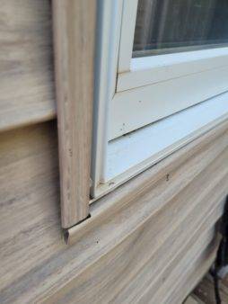 How To Cut Vinyl Siding For Windows And Doors - J Channel Tips & Trim ...