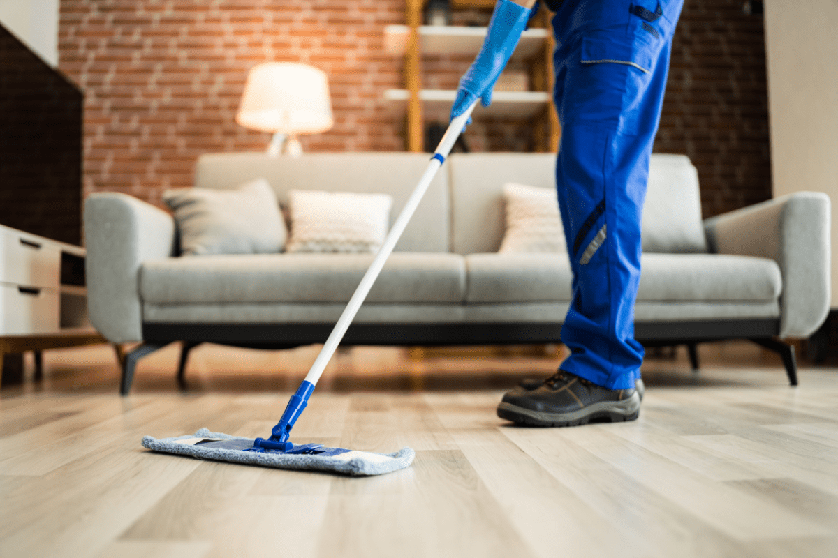  How To Clean Vinyl Flooring That Looks Like Wood Floor Roma