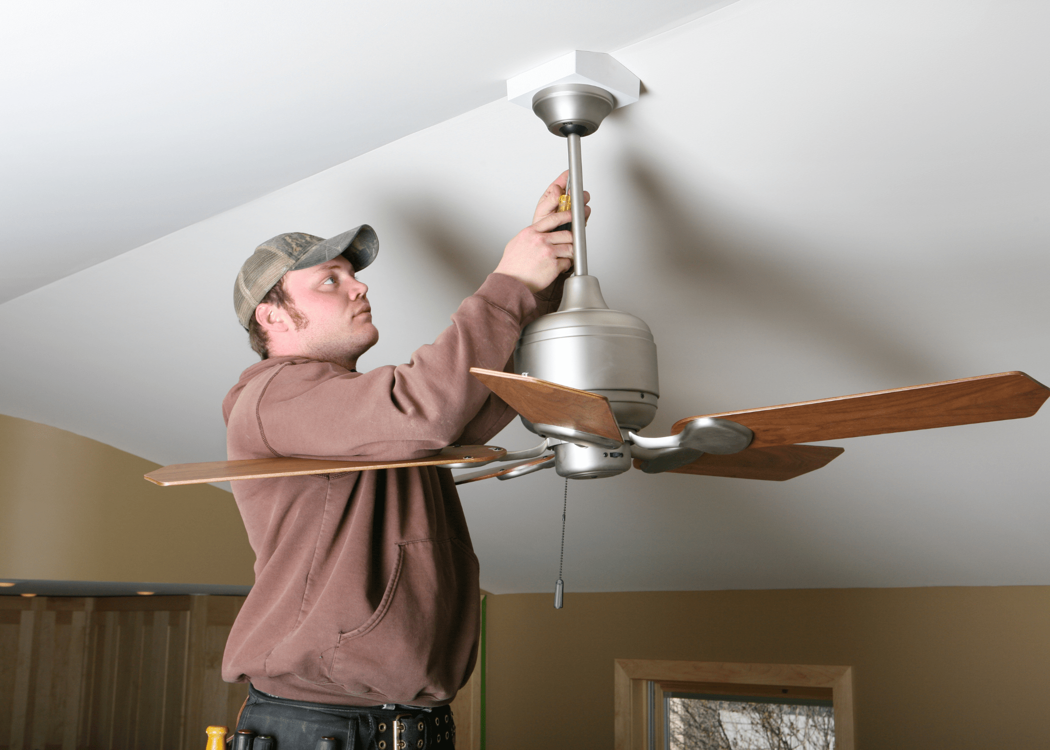 Detailed guide for how to balance a ceiling fan