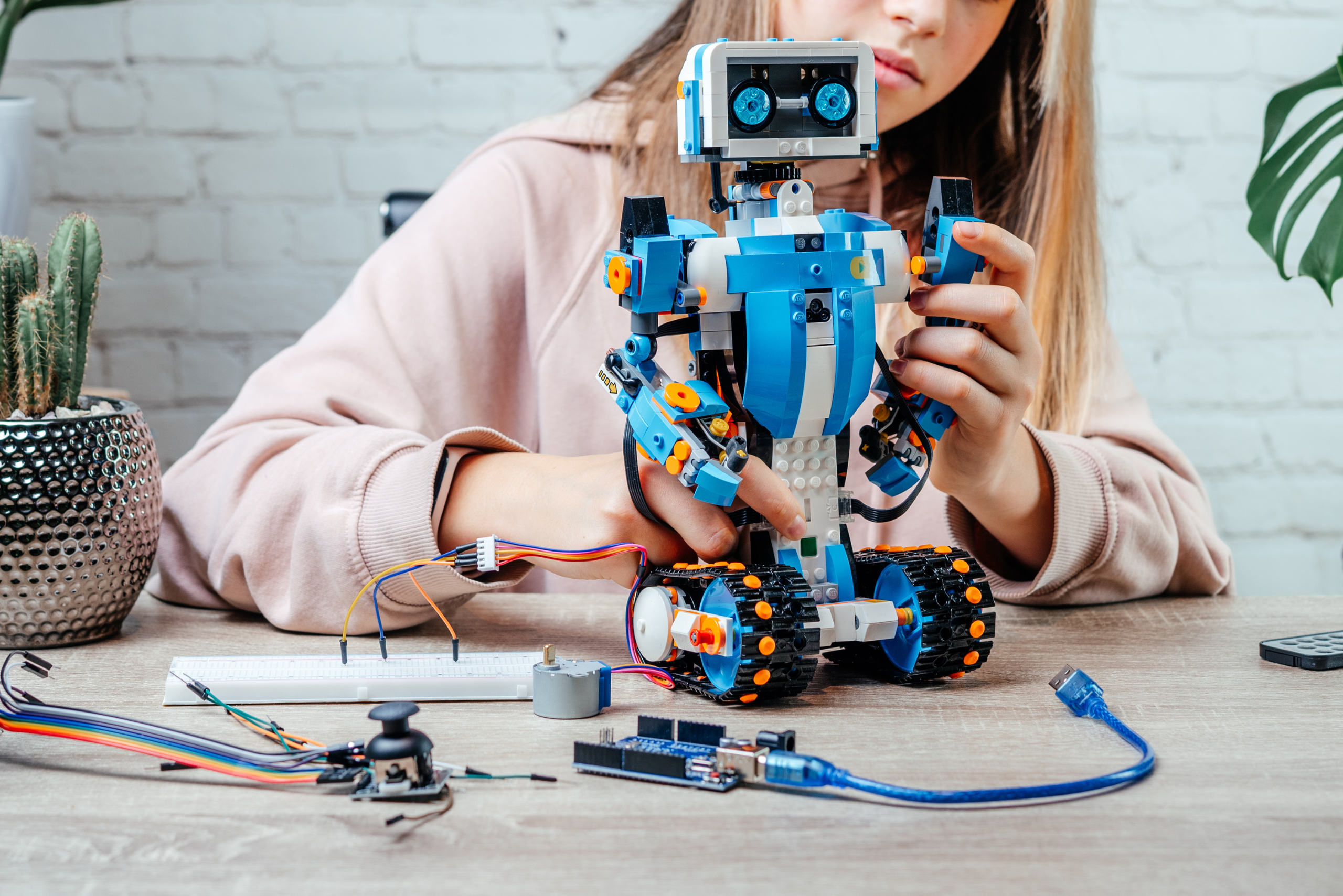 Arduino robot being assembled.