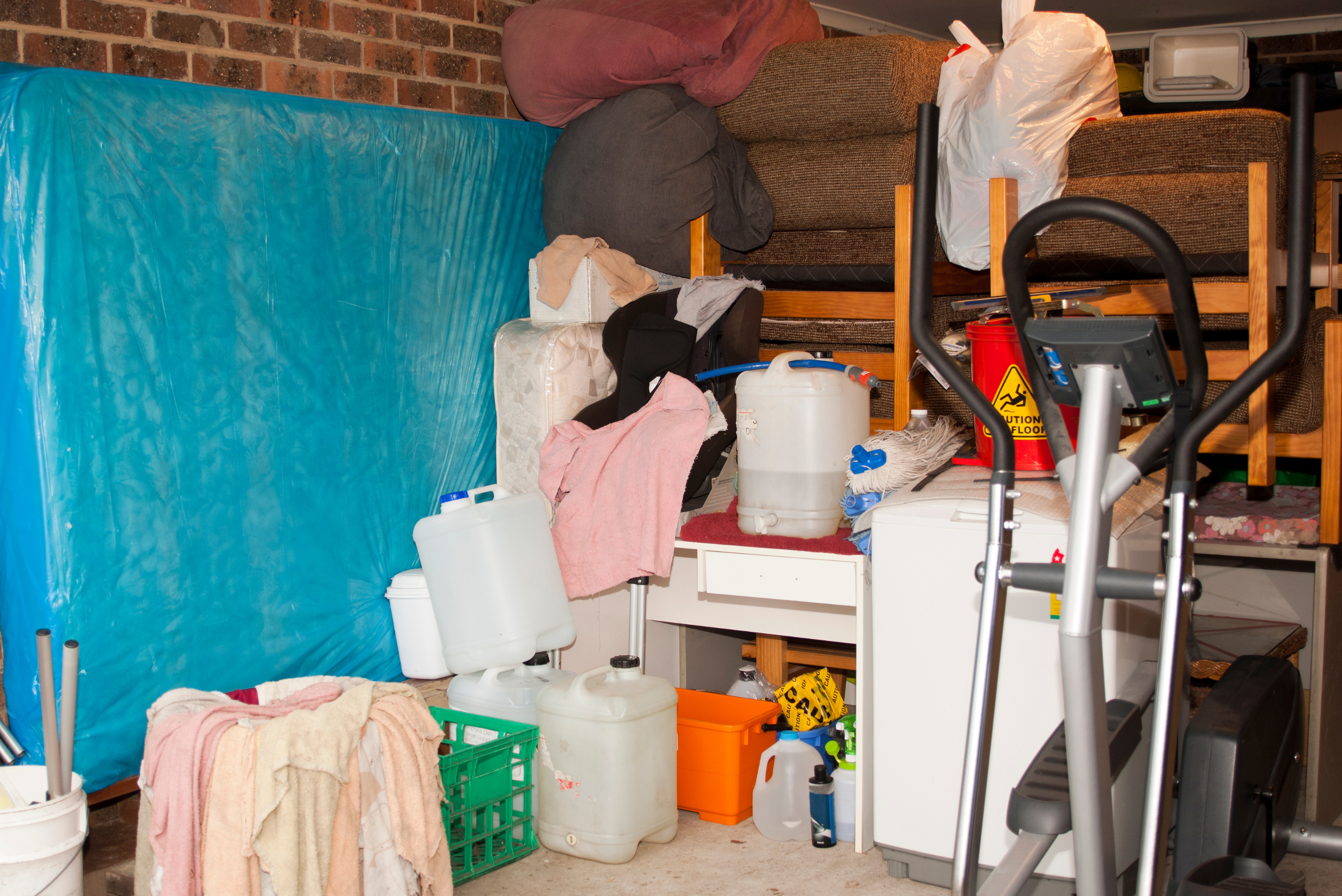 A super cluttered garage.