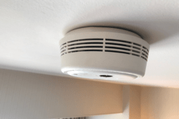 5 Reasons Why Your Smoke Alarm Might Be Beeping