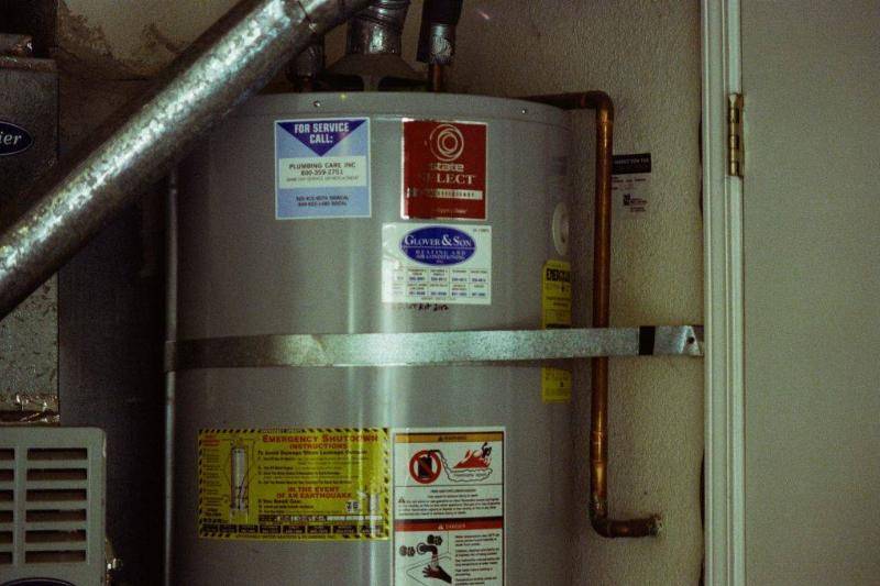 Picture of water heater.