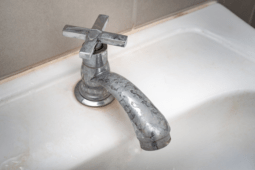 Best Methods For Removing Hard Water Stains From Any Surface